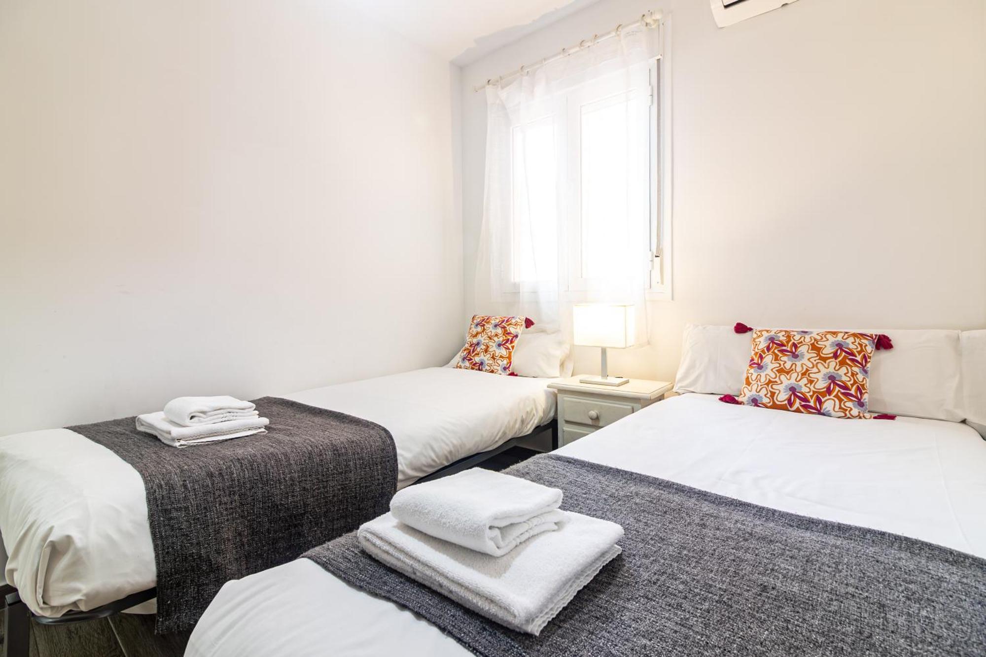 Malaga Center Flat Beach & Terrace エクステリア 写真