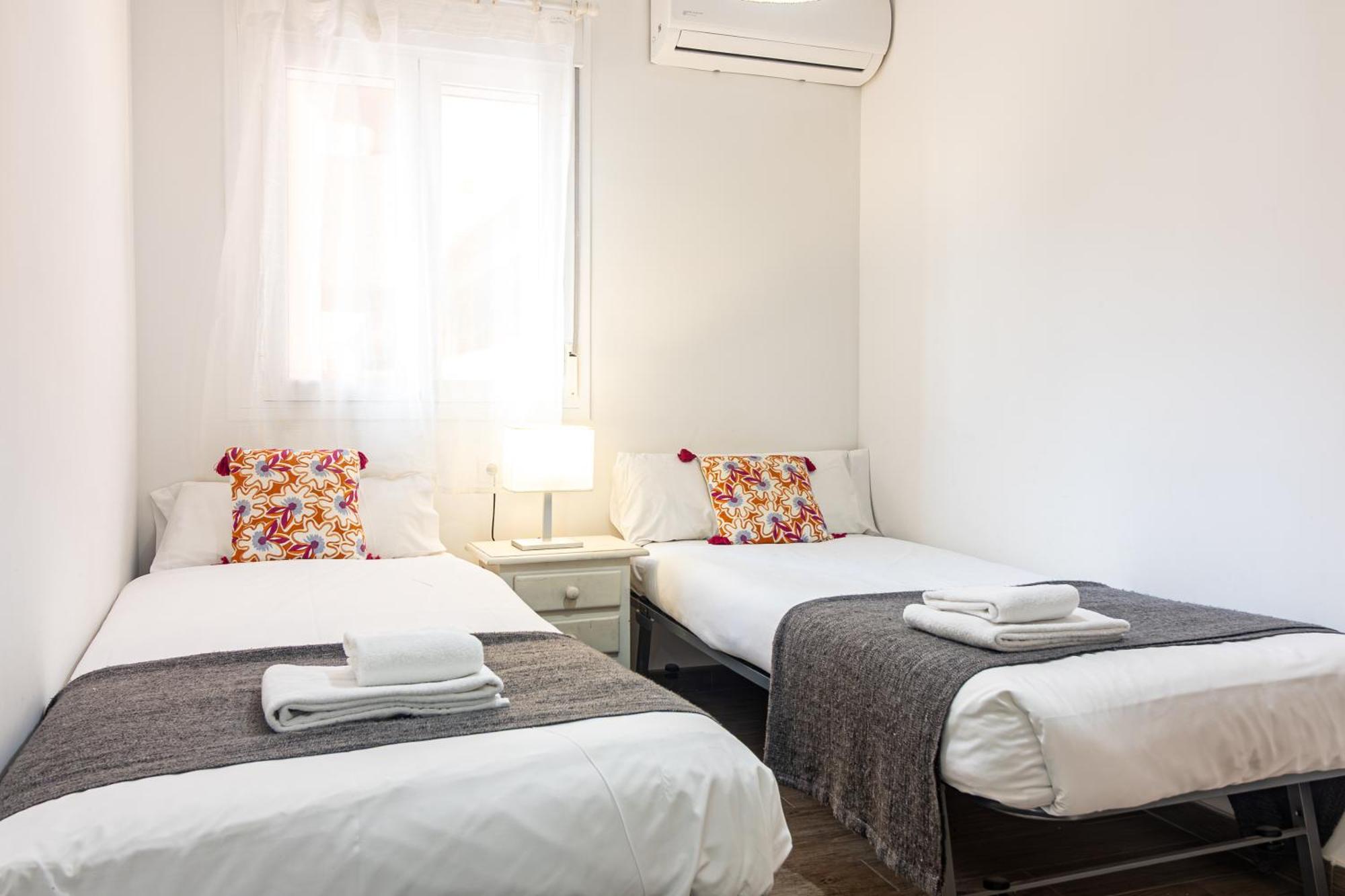 Malaga Center Flat Beach & Terrace エクステリア 写真